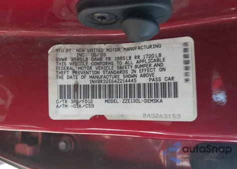 2004 Toyota Corolla S z USA, uszkodzony, nr VIN 1NXBR32E64Z214445